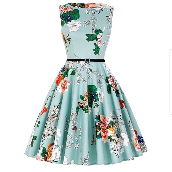 Dresses & Skirts - Vintage tea dress floral pockets large long sleeve